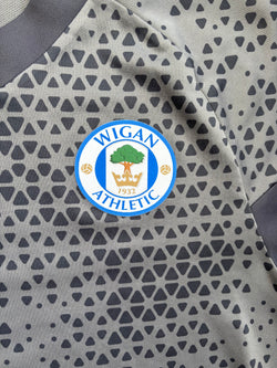 Wigan Athletic 2022/2023 Puma Training Shirt (M) image 2