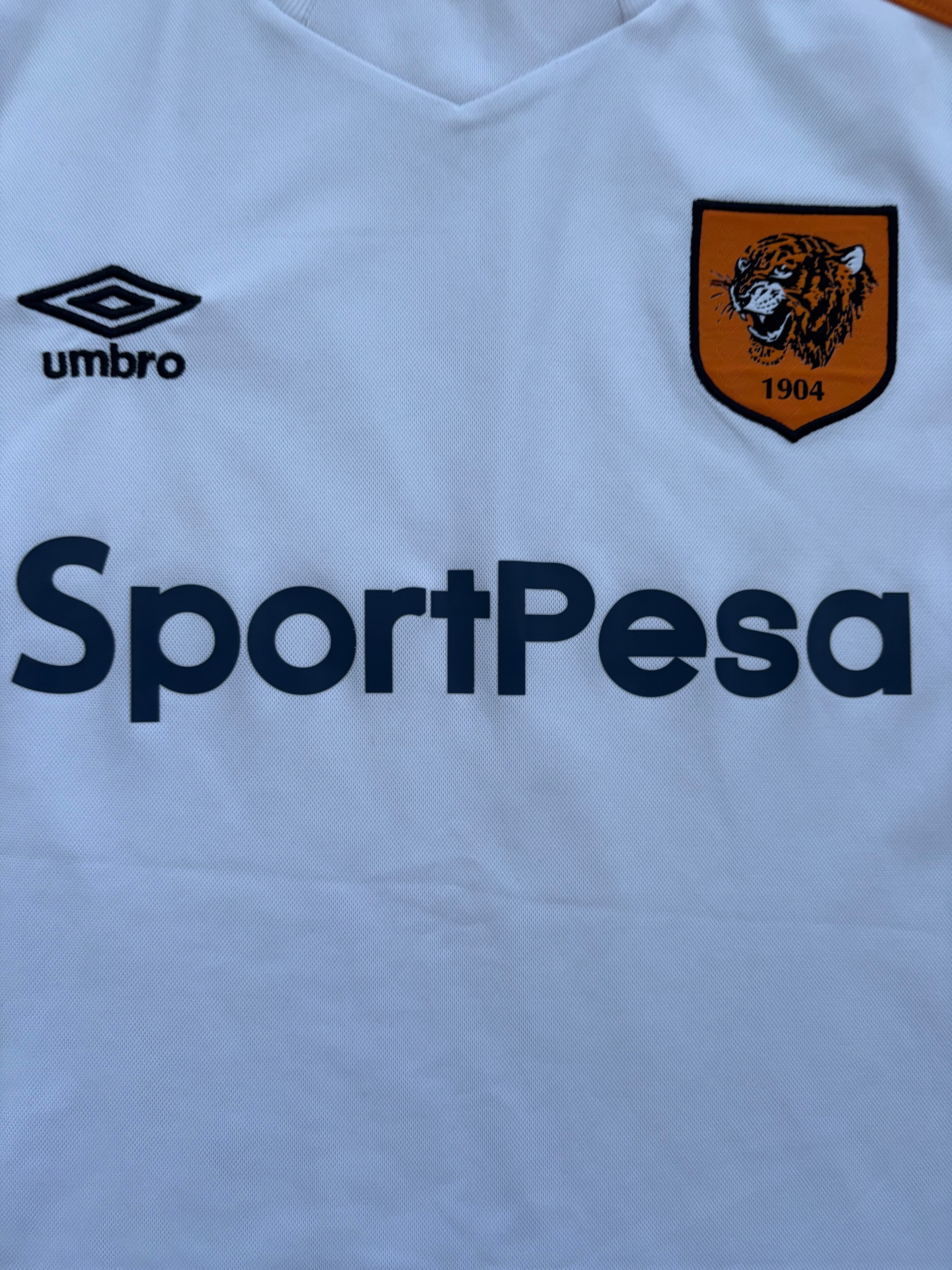 Hull City 2017-2018 Umbro Away Shirt