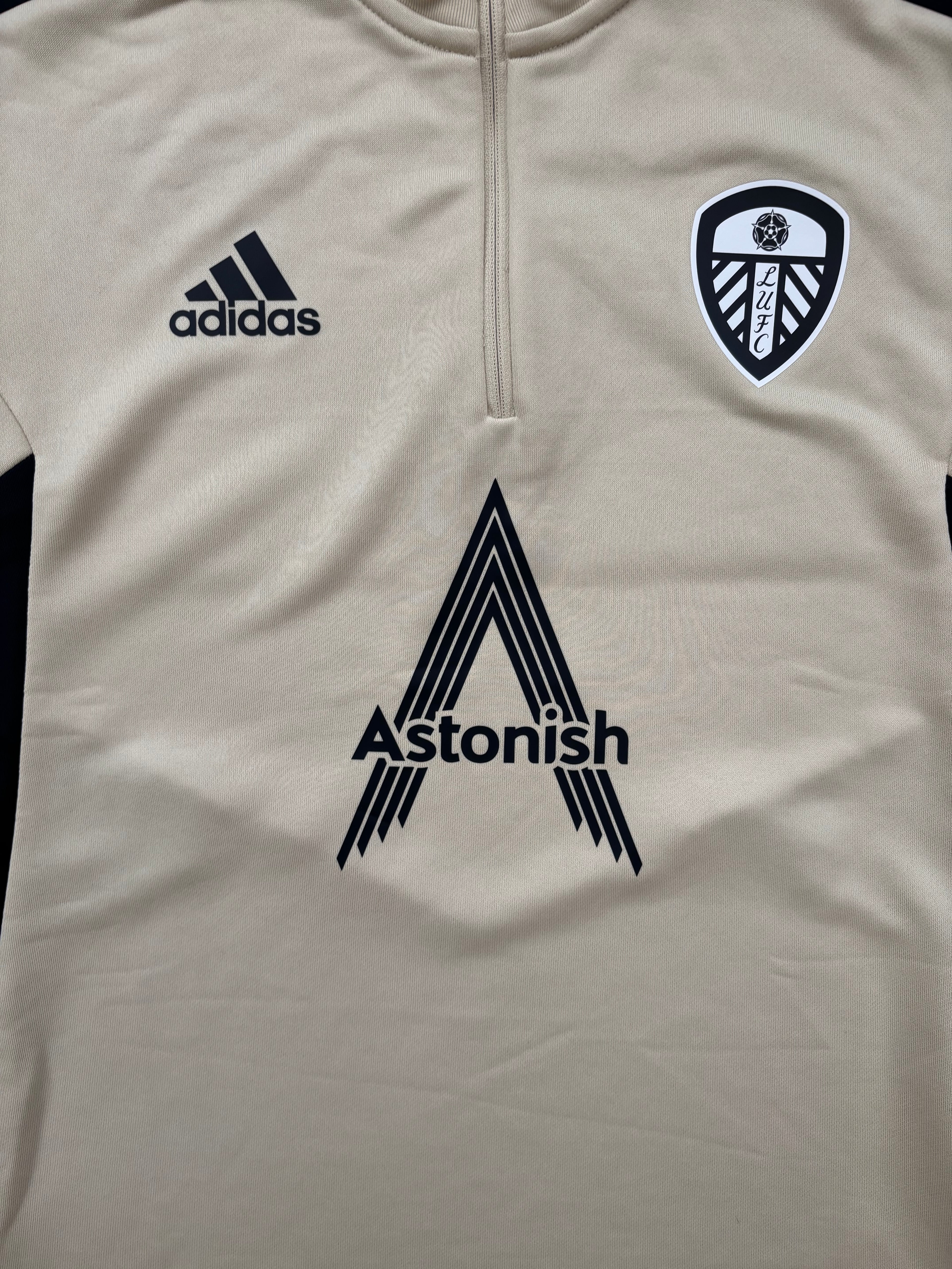 Brand New Leeds United 2022-2023 Adidas Training Quarter Zip Drill Top