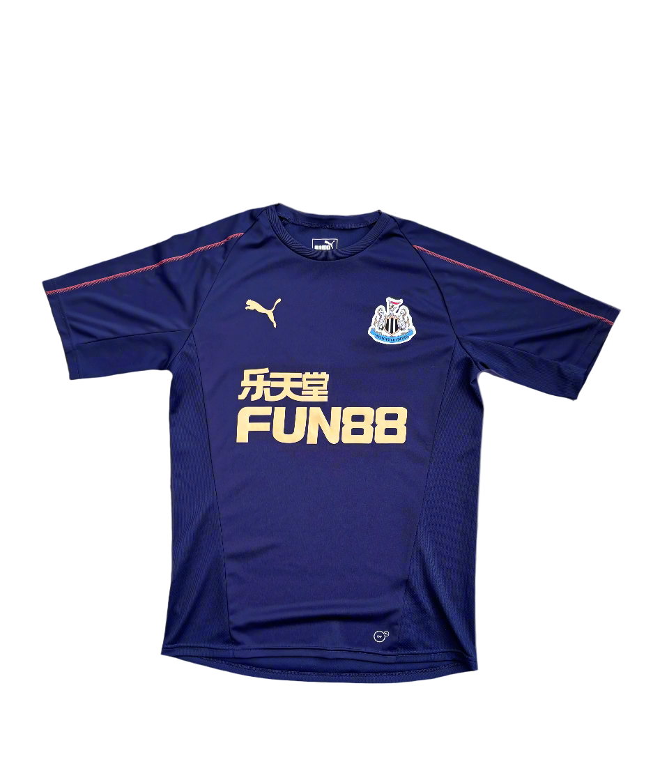 Newcastle United 2017-2018 Puma Training Shirt