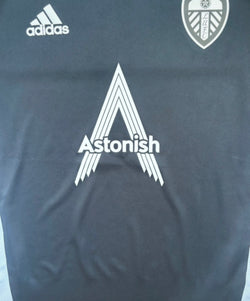 Leeds 2022/2023 Adidas Training Shirt (S) image 3