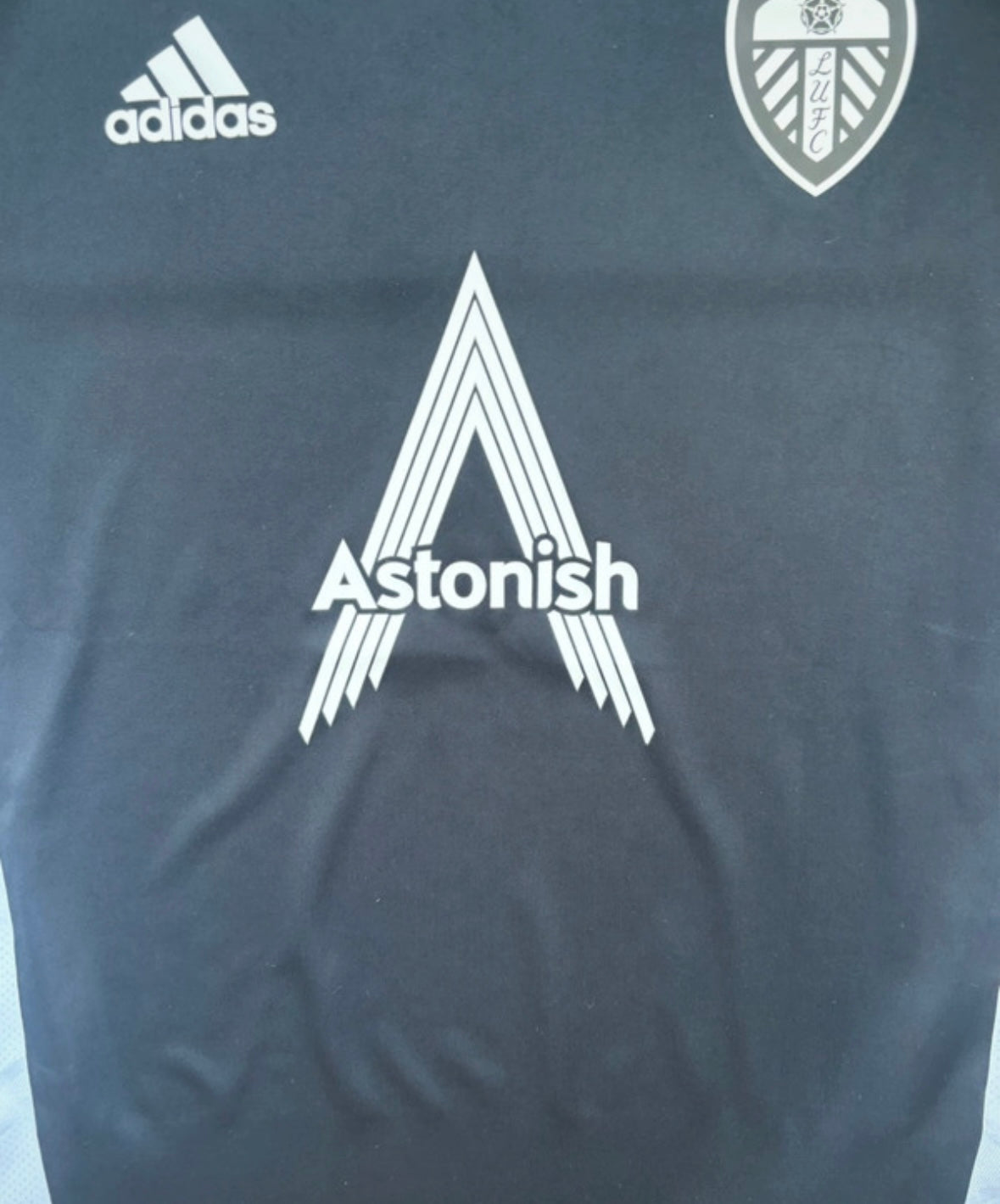 Leeds 2022-2023 Adidas Training Shirt